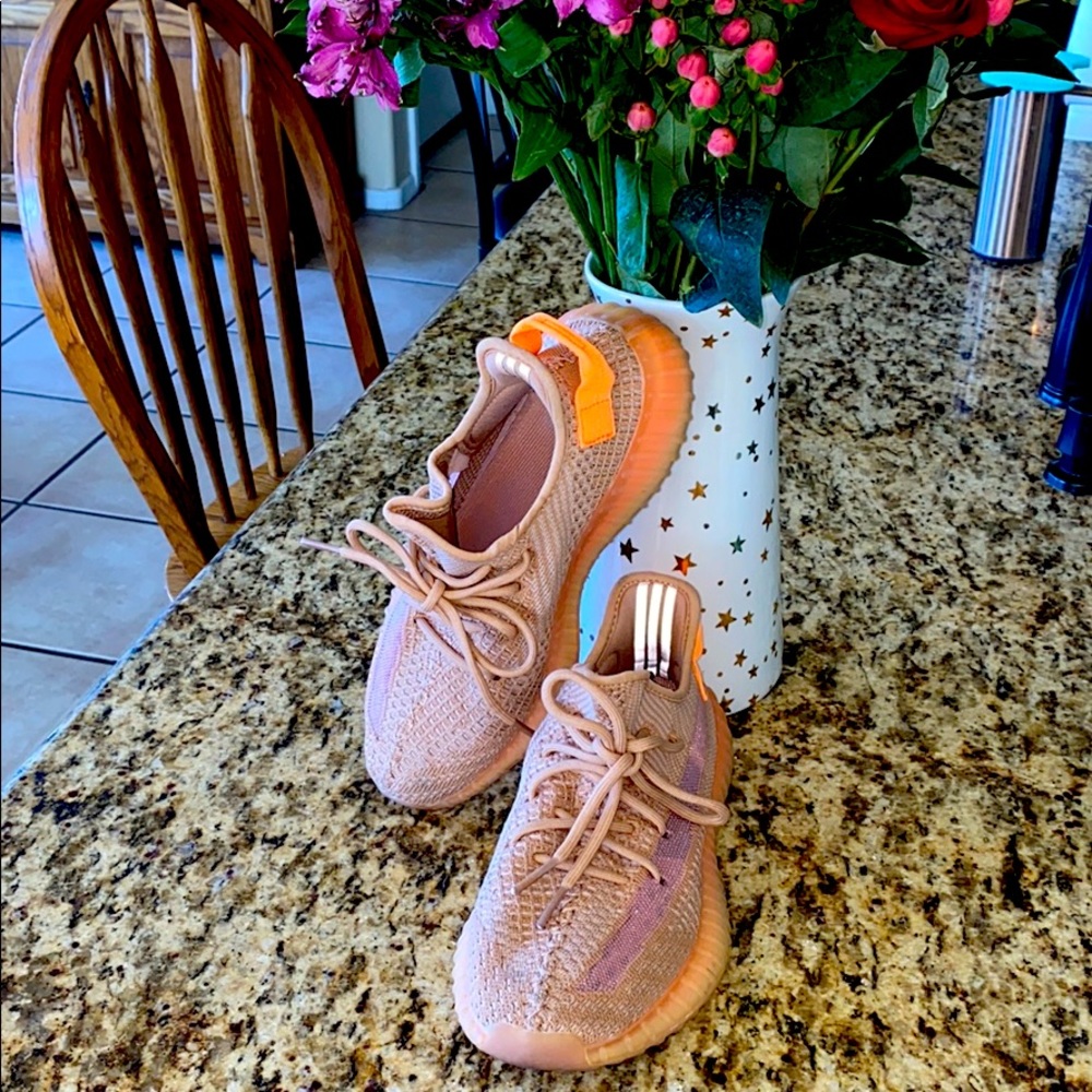 YEEZY Adidas Boost